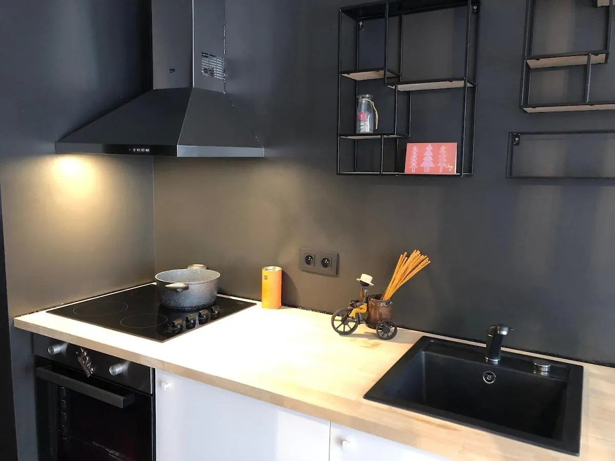 Lägenhet Charming Private Studio - Nearby Antwerp Central Station
