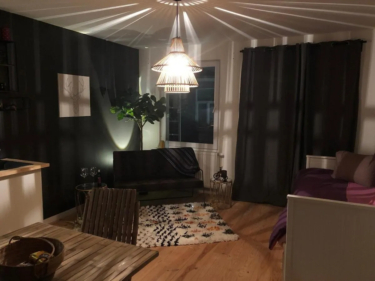 Charming Private Studio - Nearby Antwerp Central Station Belgien